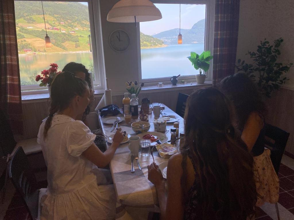Panorama Fjord Olden Daire Dış mekan fotoğraf